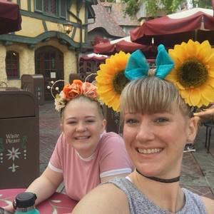 Meet your Posher, Ashley